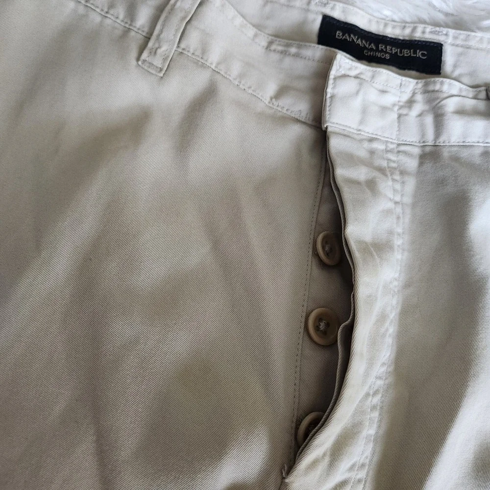 Banana Republic Chinos Pants Mens 34x34 Long‎ Trouser Flat Front Beige FLAW